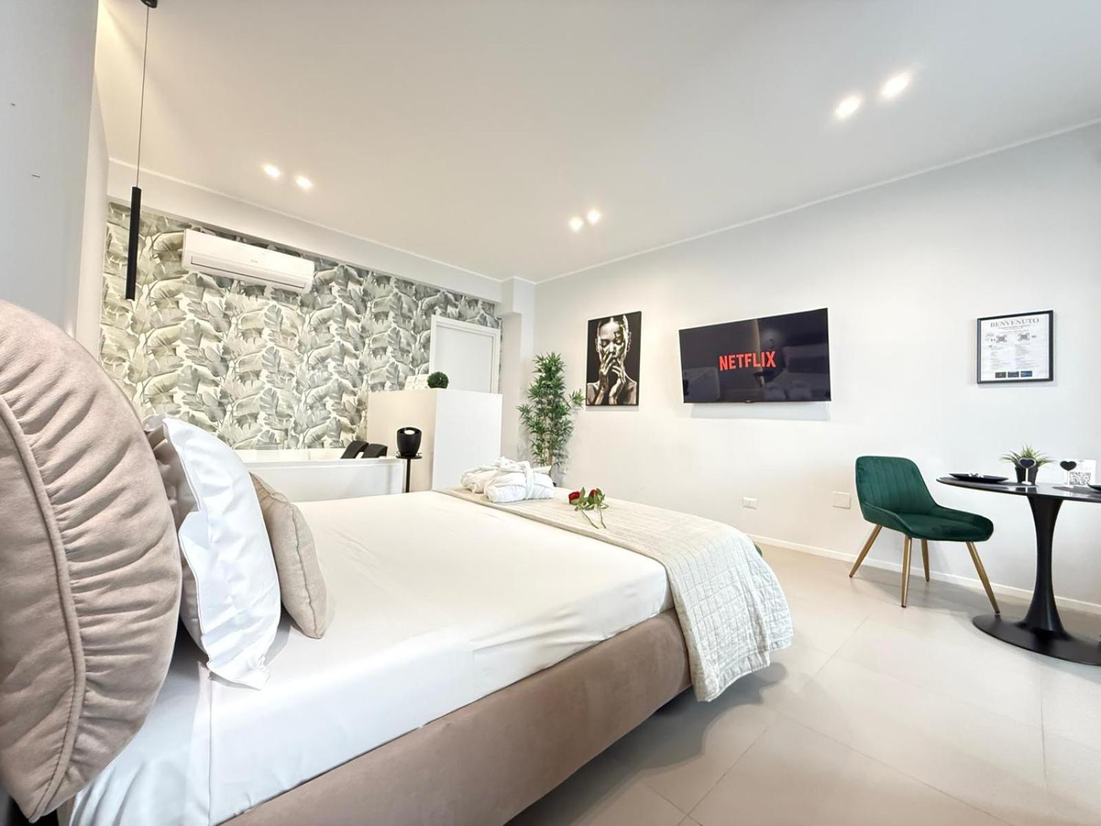 Luxury Apartment - Suite Cavour Bari Dış mekan fotoğraf